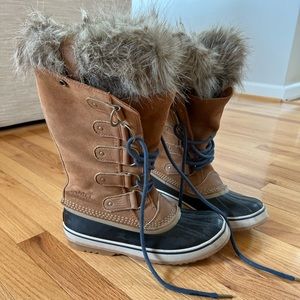 Sorel Joan of Arctic Boots